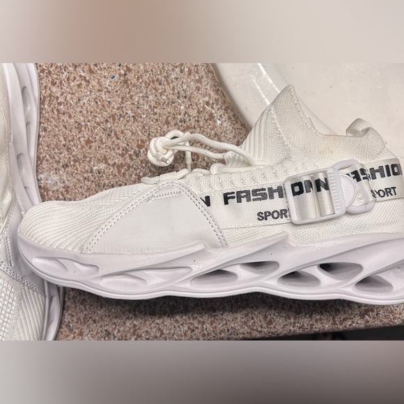 Ezkrwxn Sneakers Athletic /Tennis/ Walking/ Fashion/Sport/ Running Shoes - Picture 5 of 8